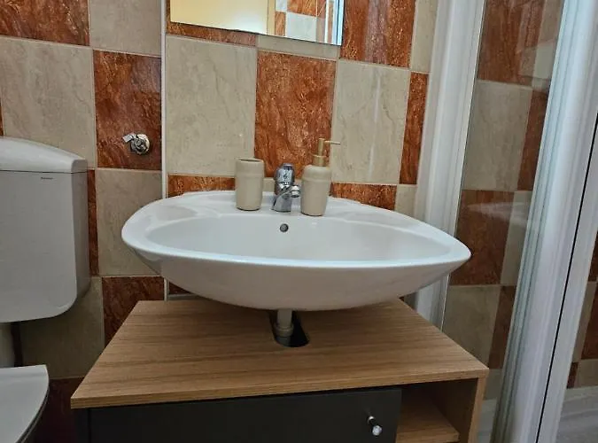 Soba V Pekrski Appartamento *